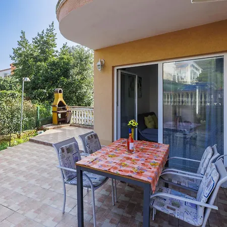 Apartman Canaria 2 By Interhome *