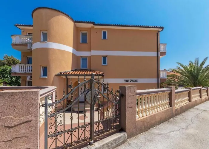 Apartman Canaria 2 By Interhome Póla